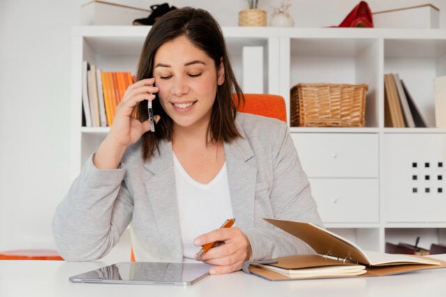 2148929524 https://www.magnific.com/free-photo/personal-shopper-office-talking-mobile_13564204.htm#fromView=search&page=1&position=0&uuid=1fe398aa-1245-4ed2-9b80-b6aa74c5dc81&query=Insurance+Adjuster+Calls