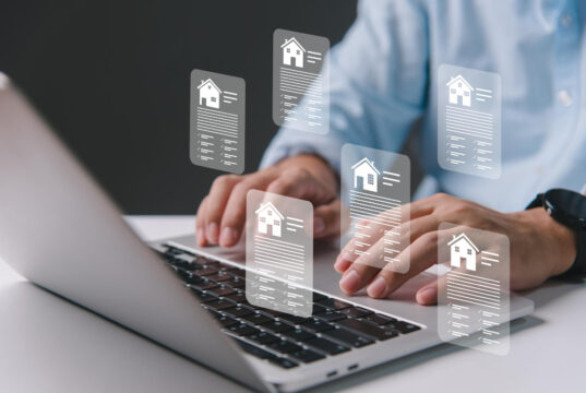https://www.magnific.com/premium-photo/real-estate-concept-business-home-insurance-real-estate-protection-buy-sell-houses-real-estate-online-virtual-screen_175242041.htm#from_element=cross_selling__photo