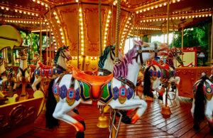 The National Zoo In Washington Has A Solar-Powered Carousel. https://www.vecteezy.com/photo/25478559-horse-carousel-at-amusement-park
