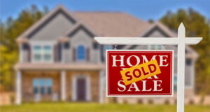 https://www.vecteezy.com/photo/16358621-sold-home-for-sale-sign-in-front-of-new-house