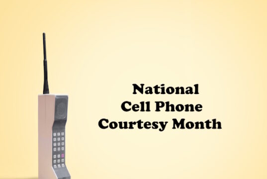 https://www.vecteezy.com/photo/2177061-vintage-80-s-mobile-phone-on-yellow-retro-background-with-space-for-copy-and-text
