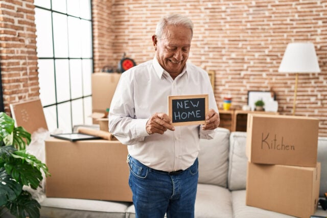 13954 https://www.magnific.com/free-photo/senior-man-smiling-confident-holding-blackboard-new-home_43217160.htm#fromView=search&page=1&position=30&uuid=40143044-7760-420f-ba1d-e15f1349cd99&track=ais_hybrid&query=homebuyer