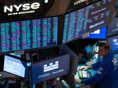 What Happens Before a Market Crash: The Critical Warning Signs