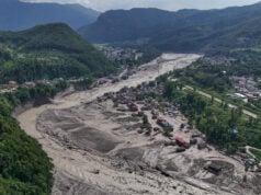 Nepal Flood Crisis Worsens as Death Toll Climbs and American Tourists Remain Missing (Videos)