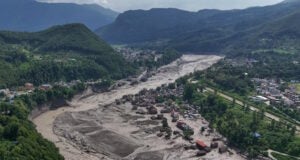 Nepal Flood Crisis Worsens as Death Toll Climbs and American Tourists Remain Missing (Videos)