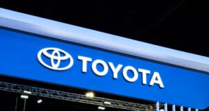 Toyota Recalls Over 600,000 Camry Sedans Due to Digital Dashboard Display Glitches https://www.vecteezy.com/photo/35552405-nonthaburi-thailand-6-december-2023-light-box-billboard-with-logo-toyota-at-thailand-international-motor-expo-2023