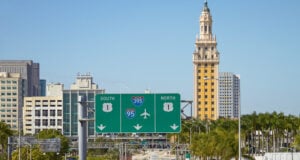 https://www.vecteezy.com/photo/2423479-traffic-at-the-freedom-tower-and-miami-downtown