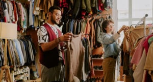 https://www.magnific.com/premium-photo/shopping-clothes-vintage-boutique_292395573.htm#fromView=search&page=1&position=26&uuid=04651889-504b-41a5-a806-4b37a30d8861&track=ais_hybrid&query=clothes+shopping