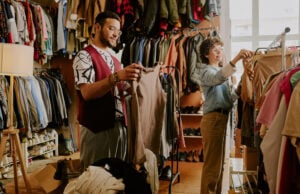 https://www.magnific.com/premium-photo/shopping-clothes-vintage-boutique_292395573.htm#fromView=search&page=1&position=26&uuid=04651889-504b-41a5-a806-4b37a30d8861&track=ais_hybrid&query=clothes+shopping