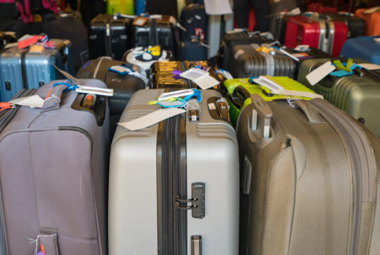 https://www.magnific.com/premium-photo/luggage-consisting-large-suitcases-rucksacks-travel-bag_127350385.htm#fromView=search&page=1&position=20&uuid=d0bf85ec-8819-46ae-9558-182119f8f4b7&track=ais_hybrid&query=many+suitcases+lost-and-found