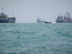 Trump Shuts Down Iran Ceasefire Deal Over Key Oil Route