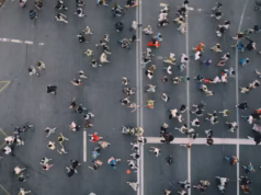 Almost Everyone Naturally Turns Left When Walking – And We Still Have No Idea Why