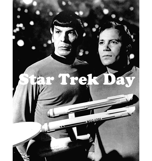 https://en.wikipedia.org/wiki/Star_Trek#/media/File:Leonard_Nimoy_William_Shatner_Star_Trek_1968.JPG