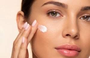 How to Care for Reactive Skin Without the Guesswork https://www.vecteezy.com/photo/77360814-close-up-of-a-woman-applying-moisturizer-to-her-face-for-skincare