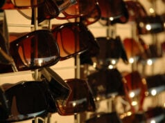 https://www.vecteezy.com/photo/51009539-many-sun-glasses