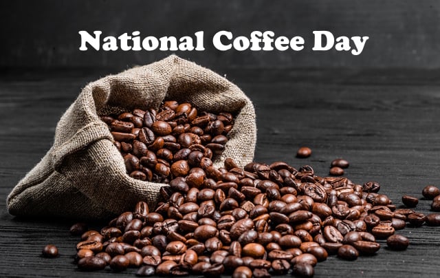small-vecteezy_organic-coffee-seeds-scattering-from-the-sack-over-the-dark_39405293_small https://www.vecteezy.com/photo/39405293-organic-coffee-seeds-scattering-from-the-sack-over-the-dark-wooden-surface-fresh-coffee-beans-near-the-light-brown-sack-isolated-close-up