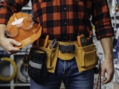 Why More Young Workers Are Choosing Toolbelts Over Desks https://www.vecteezy.com/photo/67689422-professional-male-electrician-holding-hard-hat-and-wearing-tool-belt-in-store