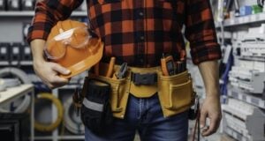 Why More Young Workers Are Choosing Toolbelts Over Desks https://www.vecteezy.com/photo/67689422-professional-male-electrician-holding-hard-hat-and-wearing-tool-belt-in-store