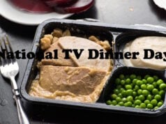 https://www.vecteezy.com/photo/10054391-turkey-and-stuffing-tv-dinner-with-canned-cranberry