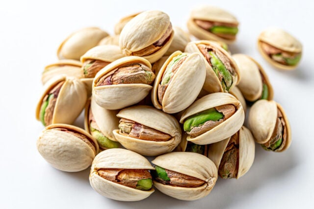 https://www.magnific.com/free-photo/pistachios-isolated-white-ai-generated_427706496.htm#fromView=search&page=1&position=27&uuid=f49c9bb9-809b-4cc4-84c7-93fdf204aa98&track=ais_hybrid&query=pistachios