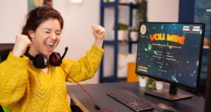 https://www.magnific.com/free-photo/joyful-player-celebrates-victory-winning-space-shooter-online-video-game-powerful-personal-computer_15853307.htm#fromView=search&page=1&position=12&uuid=95a50dd6-777f-463c-ab8b-5e82c1651a2f&track=ais_hybrid&query=igaming