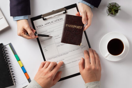 https://www.magnific.com/free-photo/flat-lay-visa-application-assortment_18895469.htm#fromView=search&page=2&position=4&uuid=b89d1931-fb85-4aec-901e-c6a6a6ccae01&track=ais_hybrid&query=immigration+attorney
