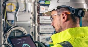 https://www.magnific.com/free-photo/man-electrical-technician-working-switchboard-with-fuses-uses-tablet_32646472.htm#fromView=search&page=1&position=2&uuid=b154c37b-d126-46a6-93ce-71f5cfbd4ba4&track=ais_hybrid&query=acoustic+plant+inspection