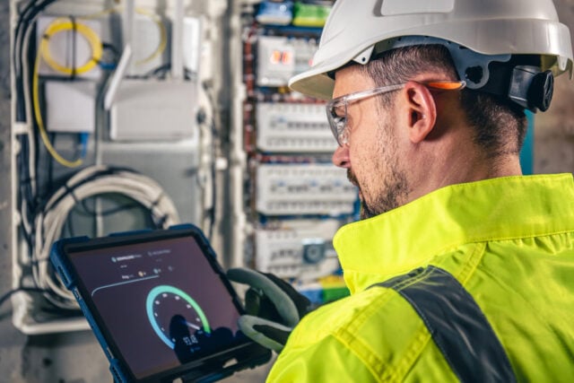 24064 https://www.magnific.com/free-photo/man-electrical-technician-working-switchboard-with-fuses-uses-tablet_32646472.htm#fromView=search&page=1&position=2&uuid=b154c37b-d126-46a6-93ce-71f5cfbd4ba4&track=ais_hybrid&query=acoustic+plant+inspection