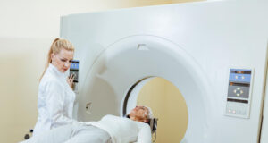 https://www.magnific.com/free-photo/female-medical-technician-mature-patient-ct-scan-procedure-examination-room-hospital_26143642.htm#fromView=search&page=1&position=14&uuid=281ed7d2-f934-412c-98a9-377d937fa1c8&track=ais_hybrid&query=breast+cancer+mri