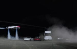 Can Elon Musk Really Turn the Next Tesla Roadster Into a Flying Machine? (Video)