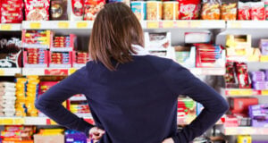 The Secret Hour That Can Instantly Cut Your Grocery Bill