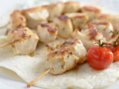 5 Delicious Ways To Style Greek Flatbreads