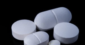 https://www.vecteezy.com/photo/4751283-healthy-and-medical-pills-pharmacy-pills